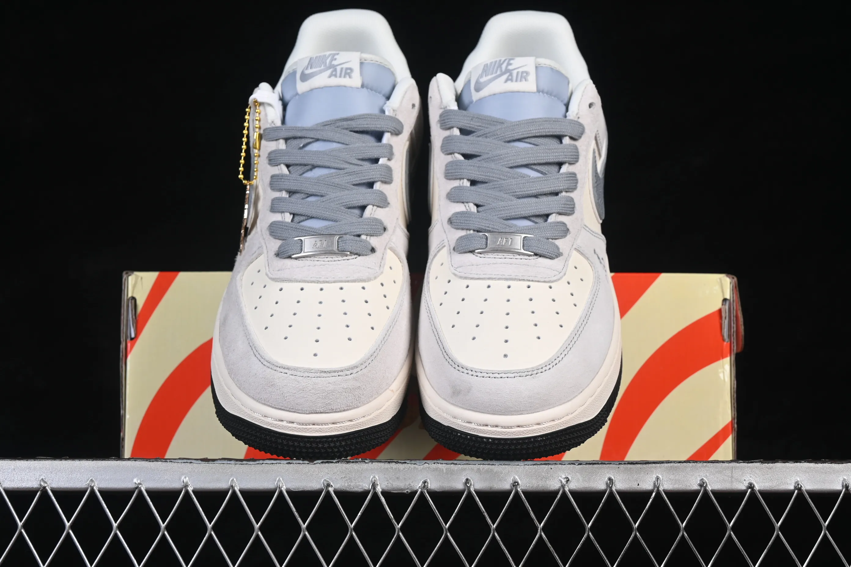All categories Nk Air Force 1 Air Force series Nk Air Force 1 Low Air Force low-top Nike Air Force 1'07 Low Year of the Horse limited edition Air Force 1 low-top casual sneakers HT5088-633
